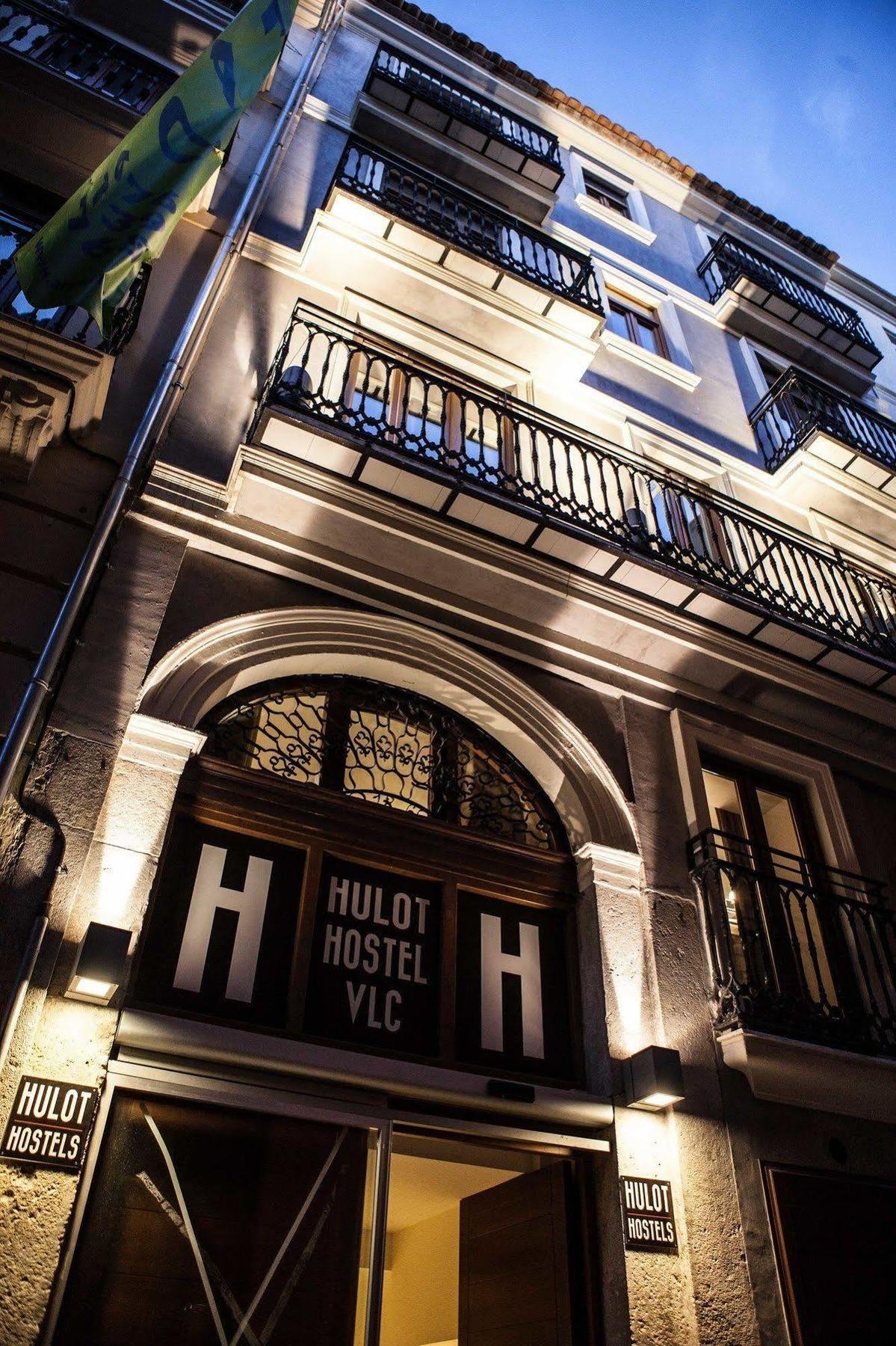 Hulot B&B Valencia Luaran gambar